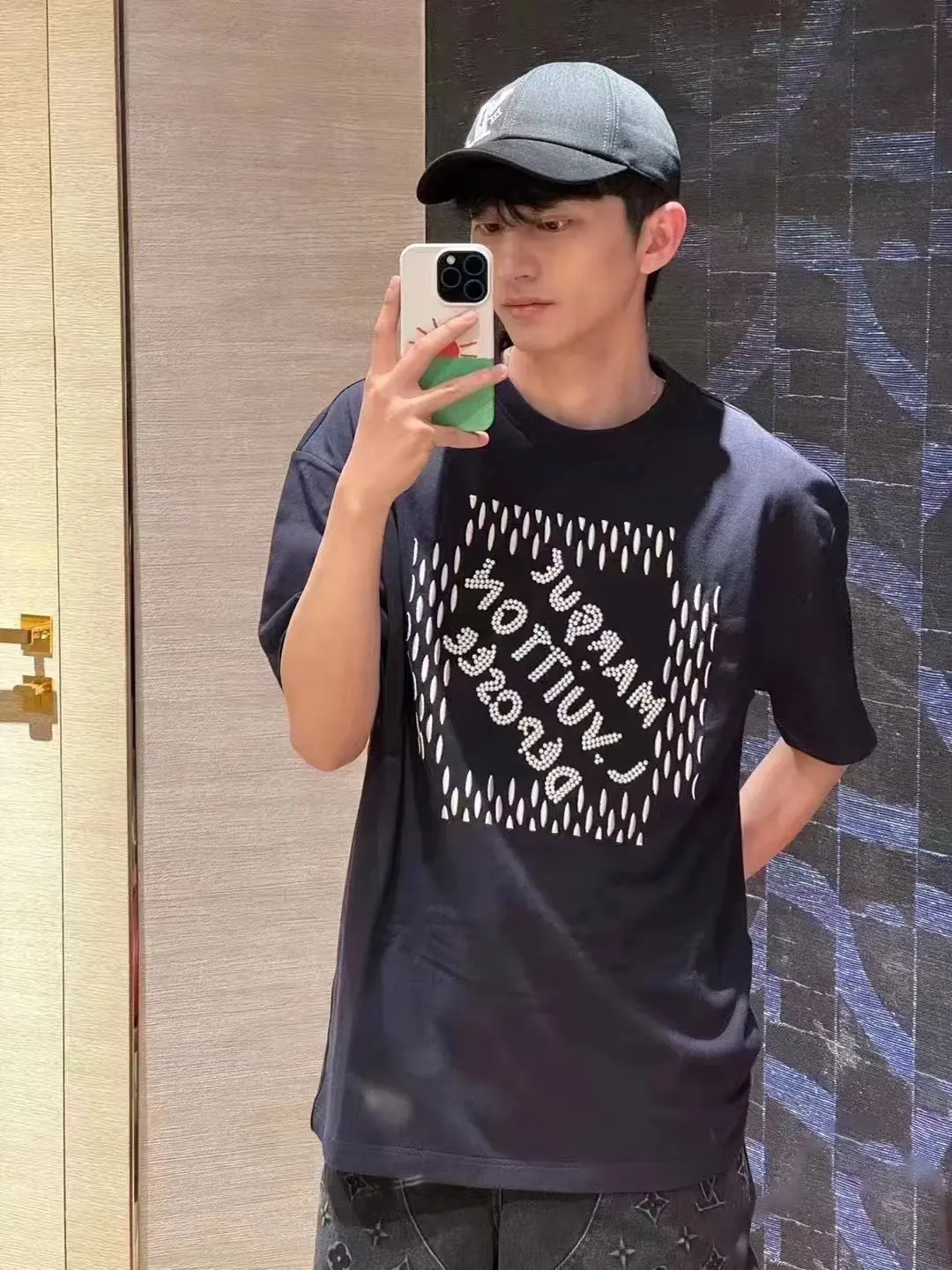 Louis Vuitton/